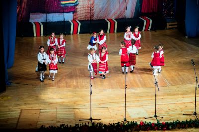Клуб по народни танци 4