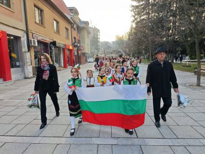3 март 2026г. 3