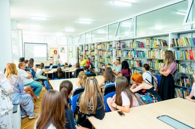 Теоретични и практически занимания по проект "Бит и традиции- възродени и съхранени" - НЧ 15 септември 1903-1909г. - Разлог